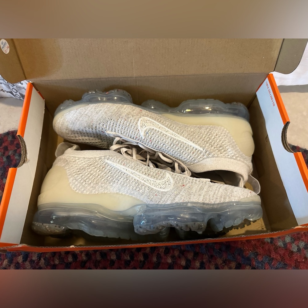 Nike Air VaporMax 2021 Flyknit